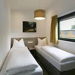 Mobile Im Tropical Islands Semesterbostad *